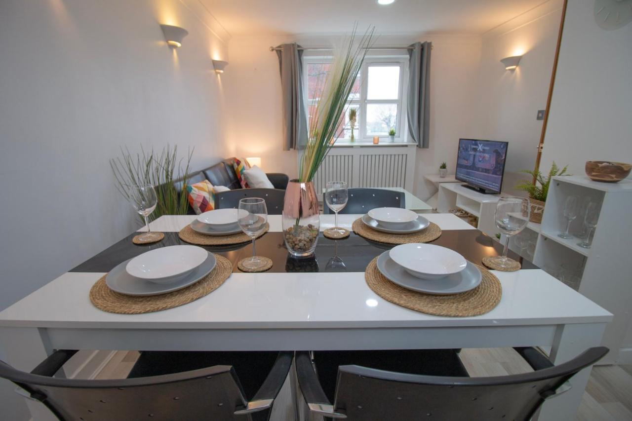 Sealock Mews By Property Promise Кардиф Екстериор снимка